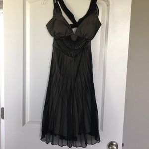 White House, black market dress